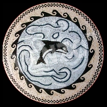 Mosaico medallón con ballenas