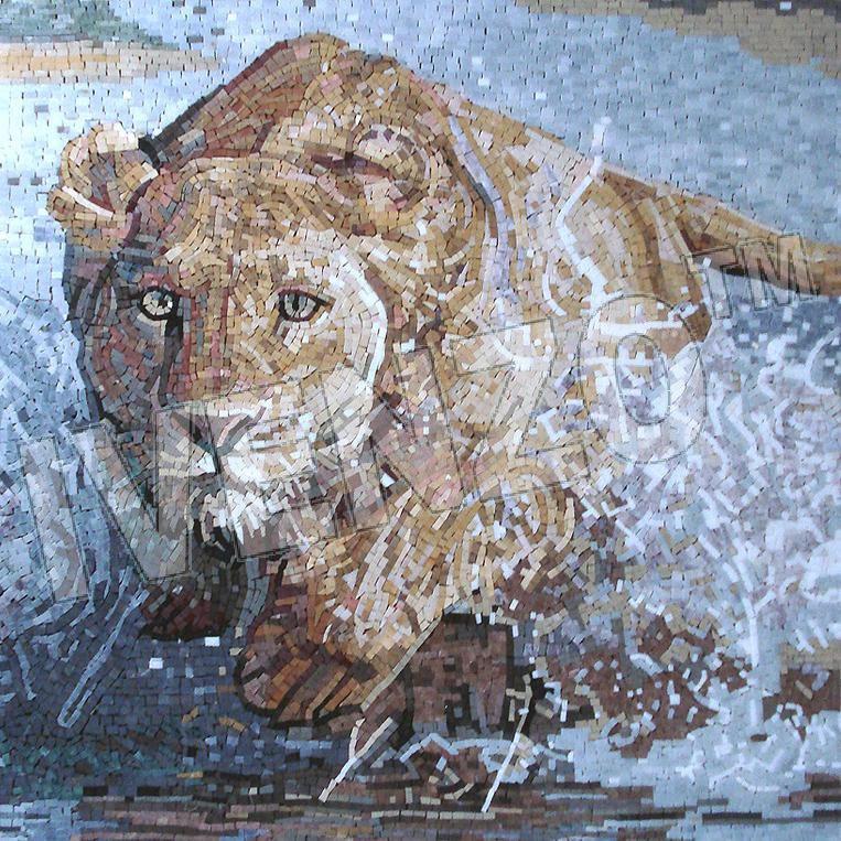 Mosaico AK034 leona en el ro